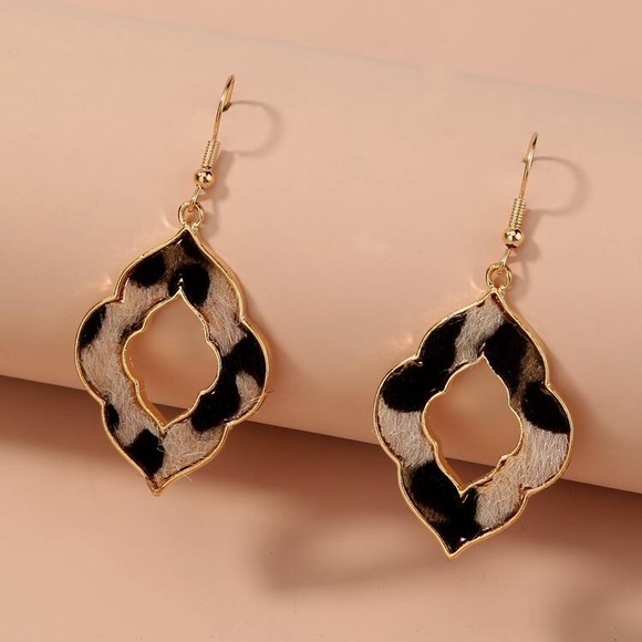 Animal Print Dangle Earrings - Picture 6 of 6